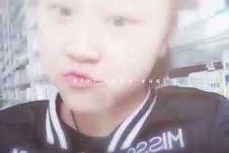 娱乐吃瓜酱小孩发疯,小孩发疯事件引发全网热议